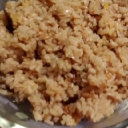 安くて簡単なのに美味しくって夫が市販のマツタケ飯の素を使って作ったのより美味しいと気に入ってくれました♪